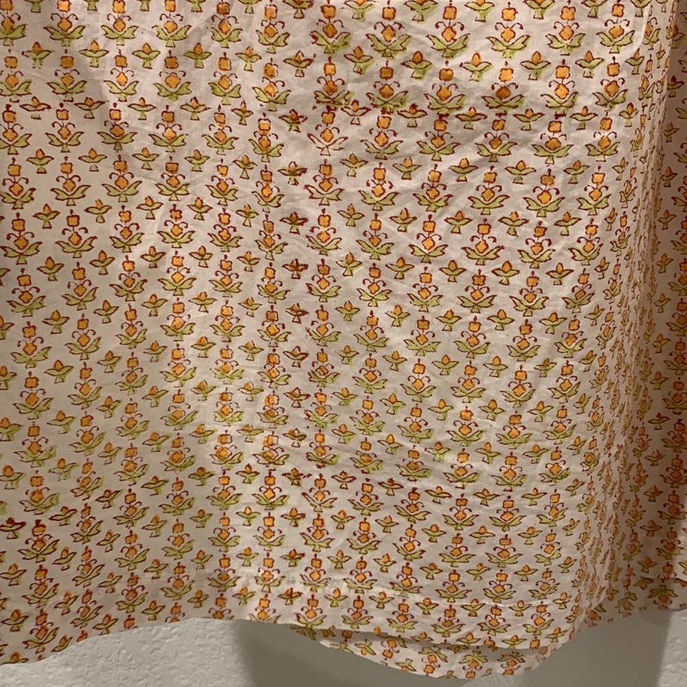 Doen June Top in Marigold Meadows - Peach Floral Puff-Sleeve Blouse - Picture 9 of 12